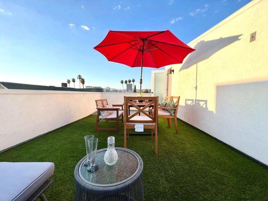Luxury K-Town Dwelling With Private Rooftop Deck. Los Angeles Luaran gambar